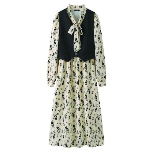 Floral Ruffle Midi Dress
RM 89