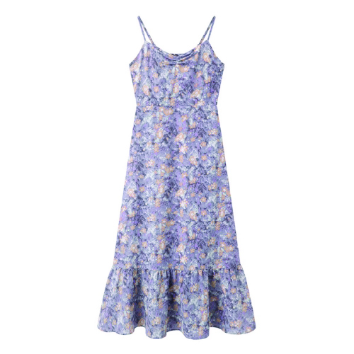 Blue Floral Midi Dress
RM 85